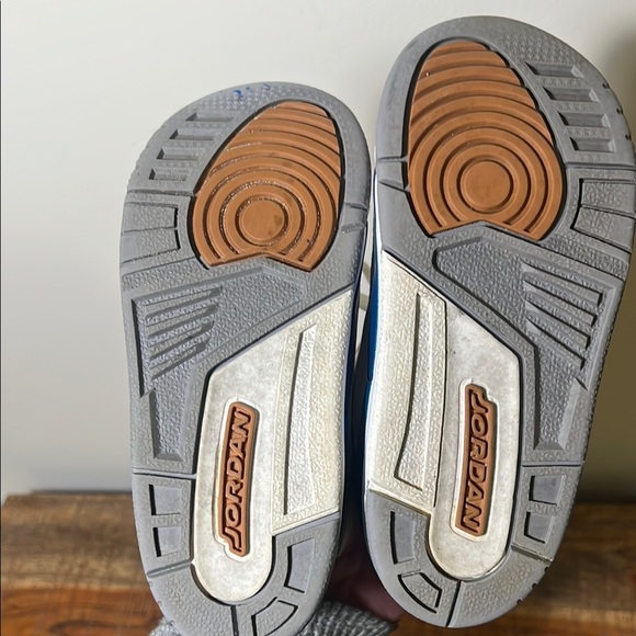 White and Blue Jordan 3 Retro Sneakers, Size 10c - Picture 5 of 9